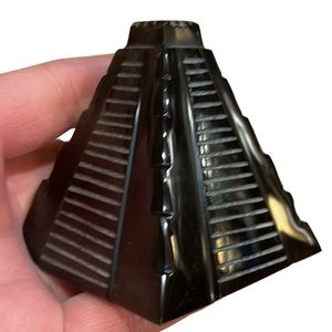 Vintage Black Onyx Hand carved Mexico Mayan Aztec Pyramid statue